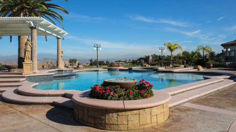 luxury pool built by Sunset Outdoor Creations